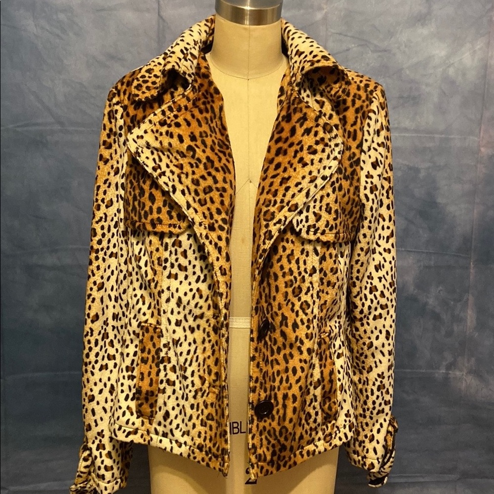 Clothes by Revue Leopard 🐆 Print Jacket -Size M
